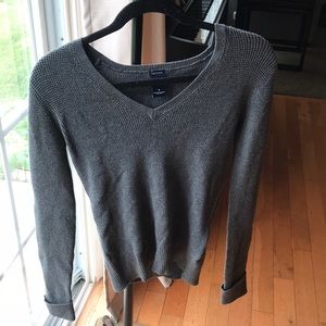 GAP Medium Grey Knit Sweater Top (worn once)